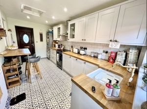 Photo 6- click for photo gallery